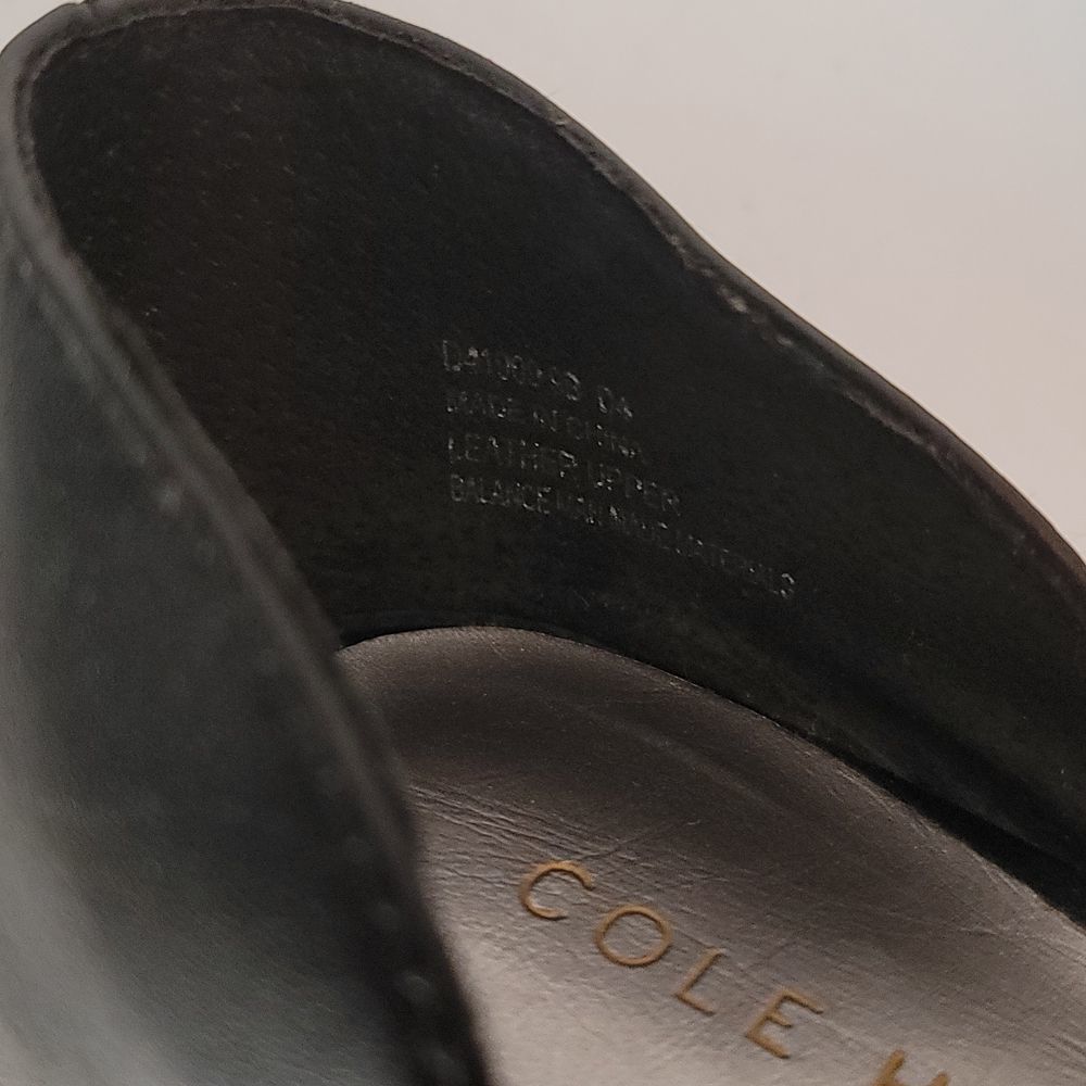 𝅺Cole Haan Women's Snake Embossed  Flat - Picture 4 of 7